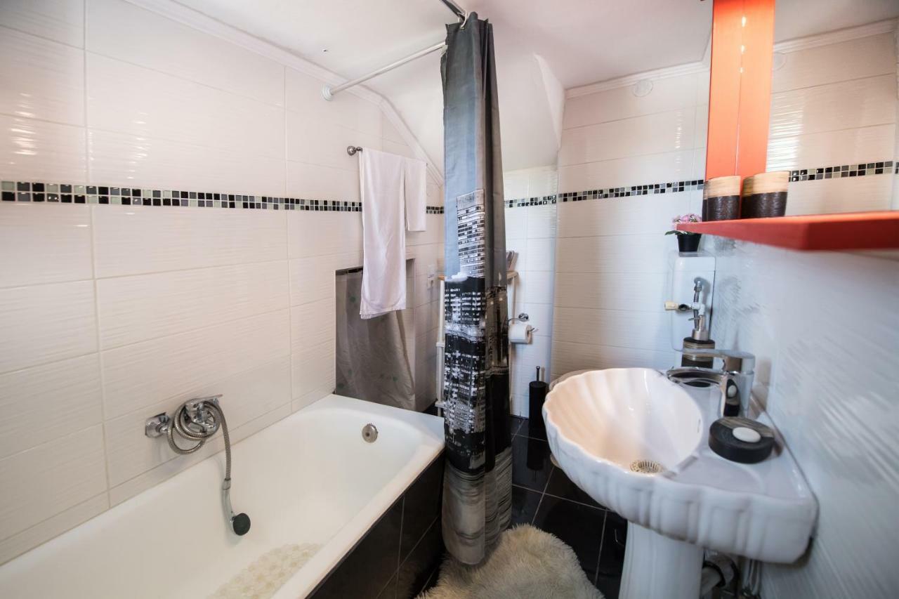 LefkádaLa Casa Di Iroアパートメント エクステリア 写真